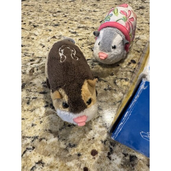 Zhu Zhu Pets Woody Wagon Car With Surfboard TWO Hamsters - Picture 2 of 2